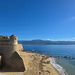 Superbe T2, Vieux Port, Hyper centre Ajaccio